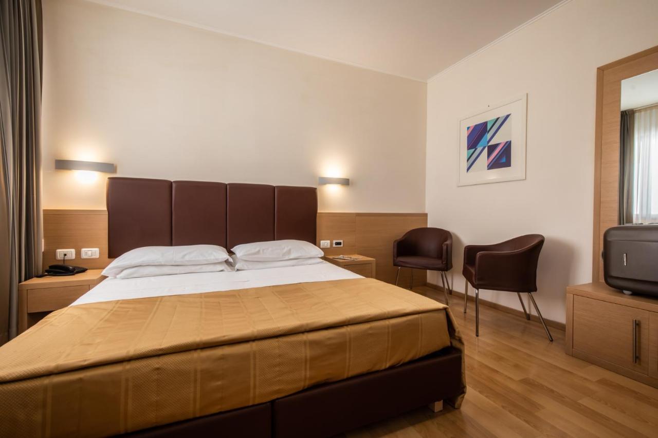 Hotel Centro Benessere Gardel Arta Terme Eksteriør billede