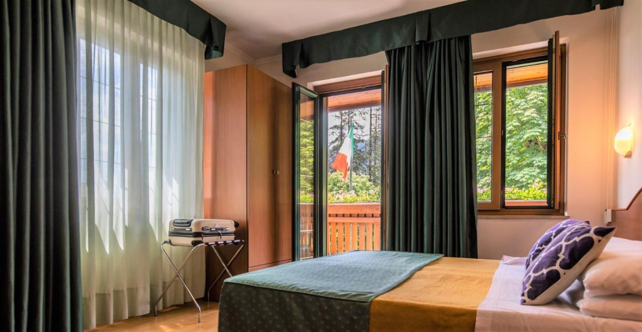 Hotel Centro Benessere Gardel Arta Terme Eksteriør billede