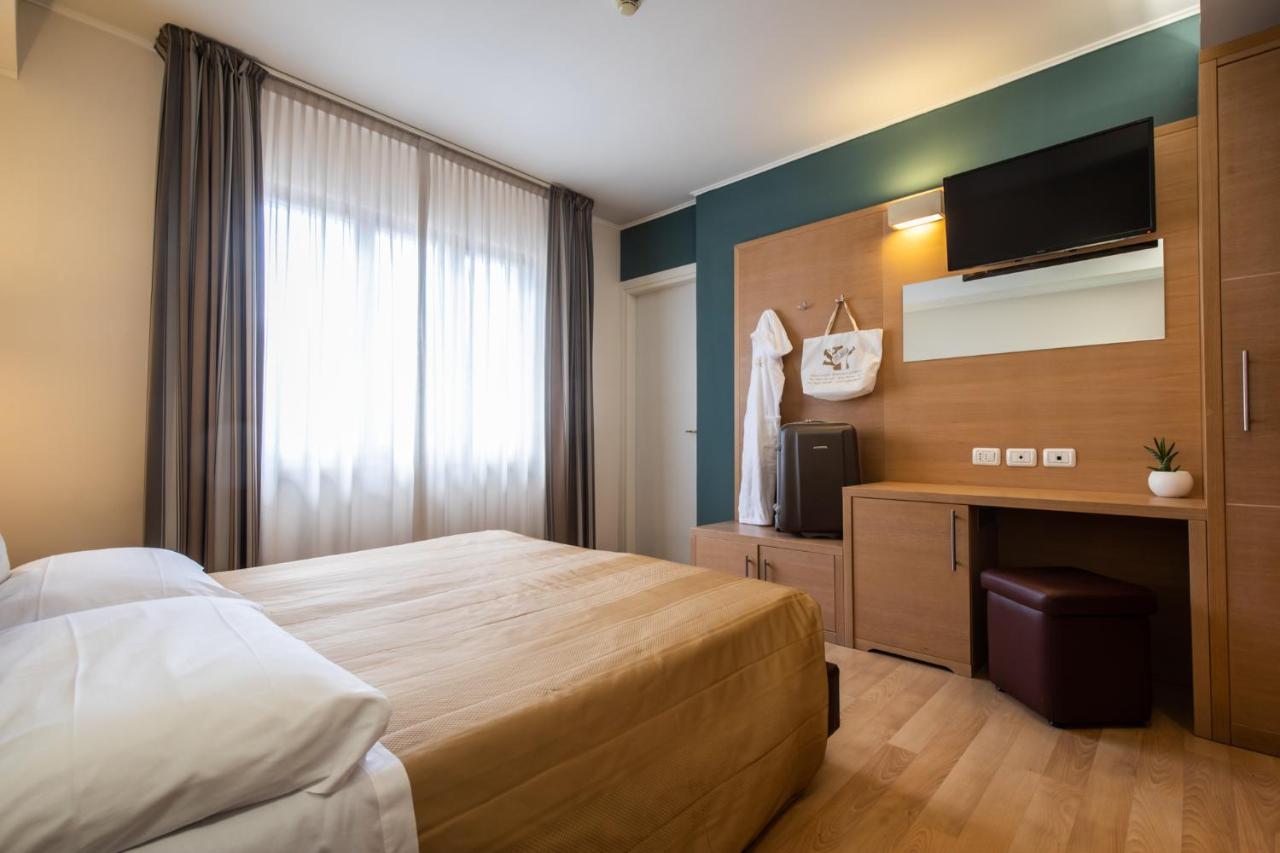 Hotel Centro Benessere Gardel Arta Terme Eksteriør billede
